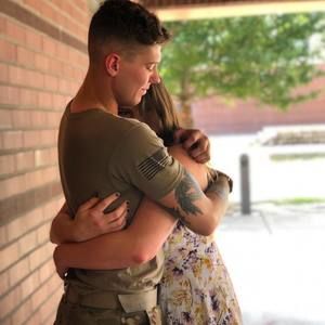 Meet your Posher, Viv